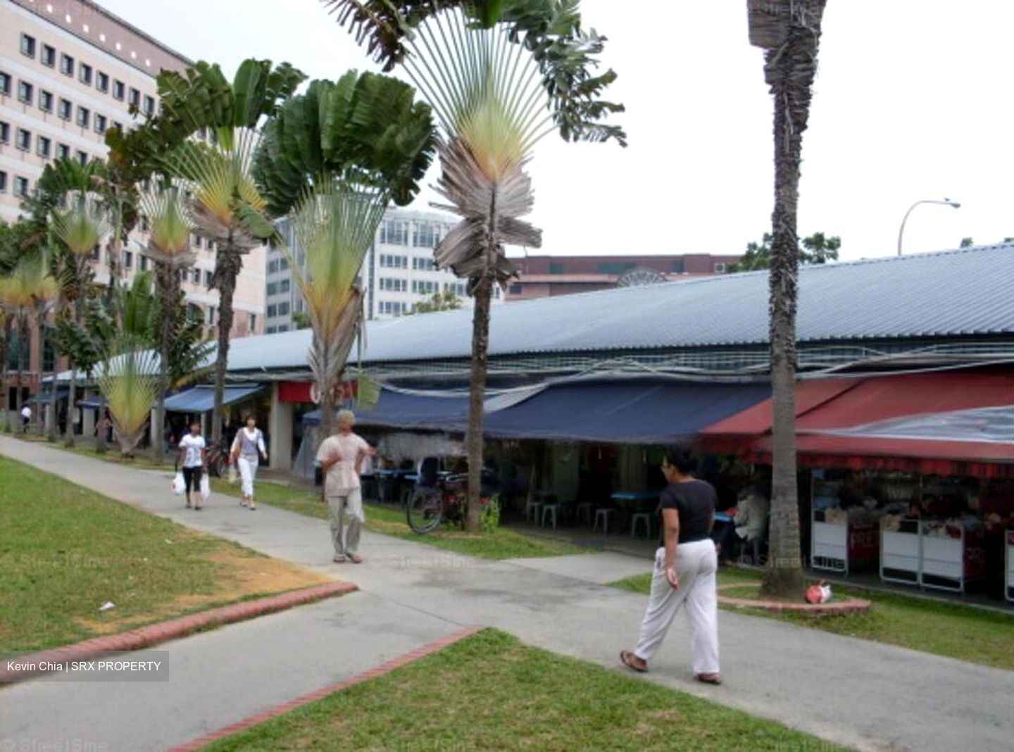 Tampines Central 1 (D18), Shop House #476278551